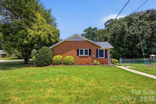 3101 Canterberry Drive, Gastonia, NC 28056