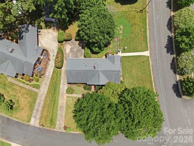 3101 Canterberry Drive, Gastonia, NC 28056