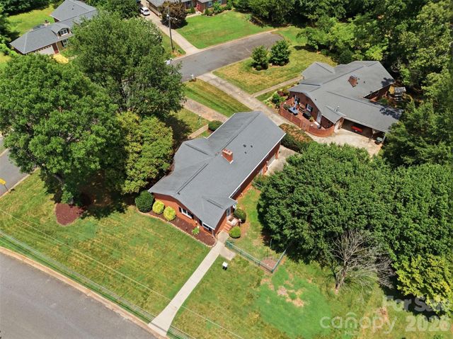 3101 Canterberry Drive, Gastonia, NC 28056