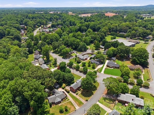 3101 Canterberry Drive, Gastonia, NC 28056