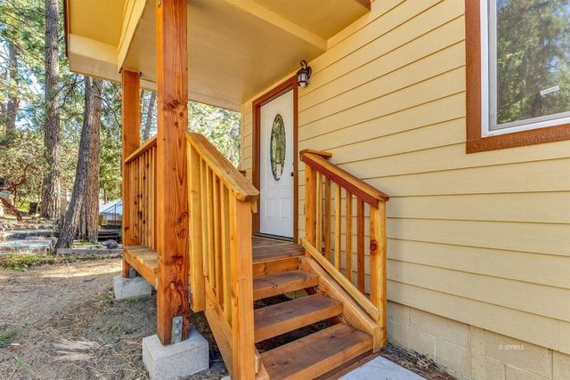 54425 Live Oak Street, Idyllwild, CA 92549