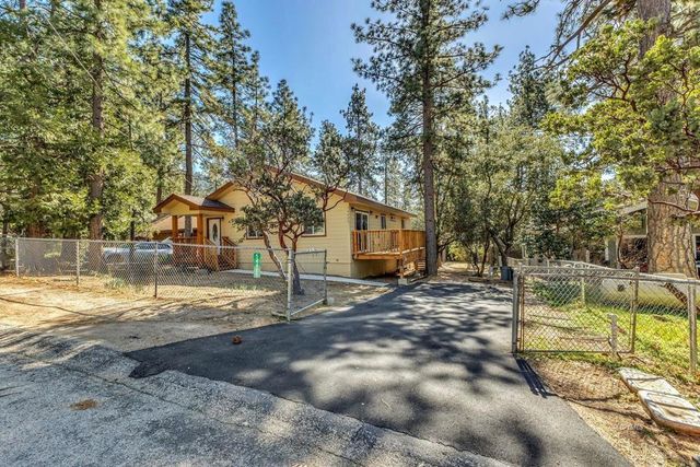 54425 Live Oak Street, Idyllwild, CA 92549