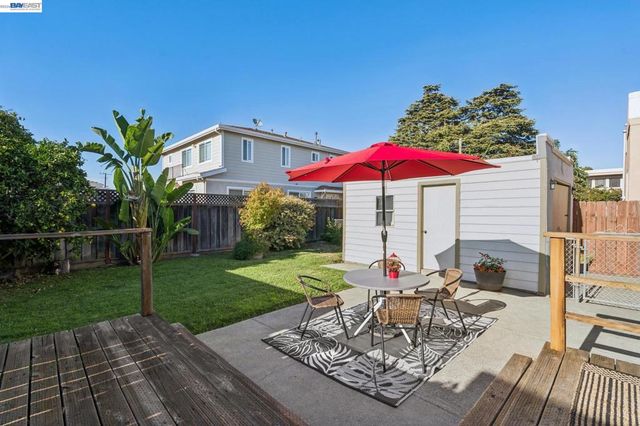 110 California Ave, San Leandro, CA 94577