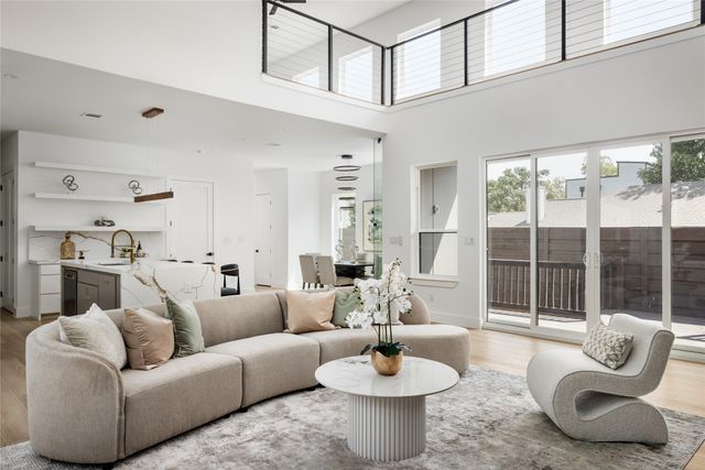 2002 Angelina Drive, Dallas, TX 75212