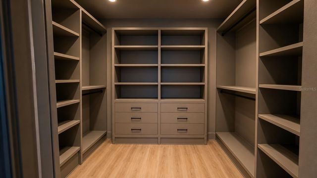 2697 66TH TERRACE S, St Petersburg, FL 33712