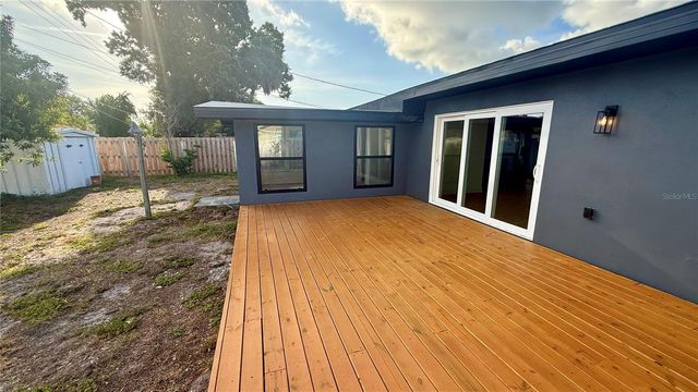 2697 66TH TERRACE S, St Petersburg, FL 33712