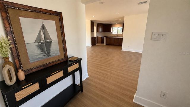 2697 66TH TERRACE S, St Petersburg, FL 33712