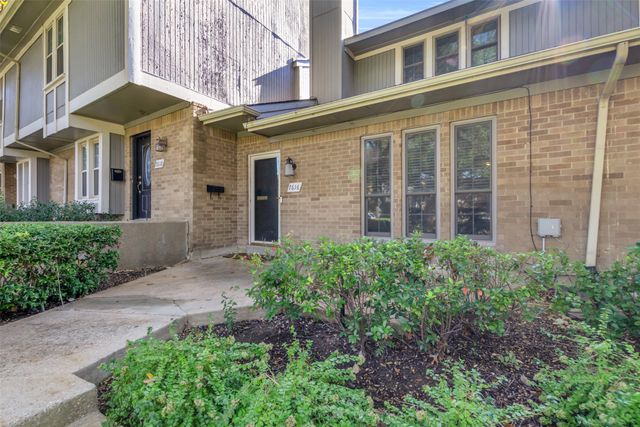 7616 Riverbrook Drive 6, Dallas, TX 75230