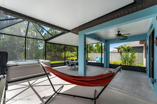 4697 Broomsedge Circle, West Melbourne, FL 32904