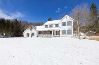 20 Sylvan Glen, Perinton, NY 14450