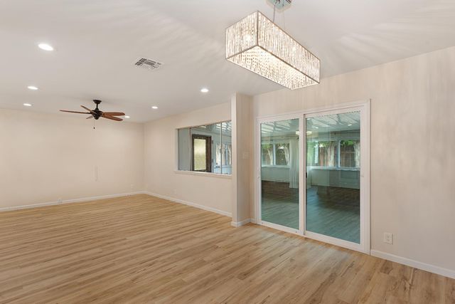 2650 Water Tree Way, Sacramento, CA 95826