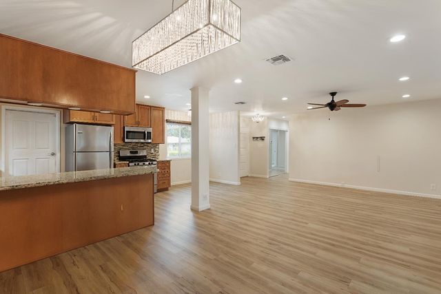2650 Water Tree Way, Sacramento, CA 95826