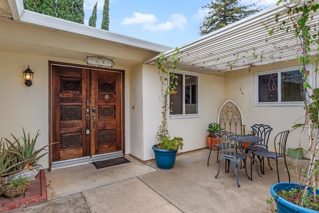 2650 Water Tree Way, Sacramento, CA 95826