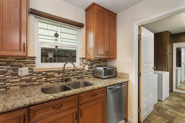 2650 Water Tree Way, Sacramento, CA 95826