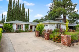 2650 Water Tree Way, Sacramento, CA 95826