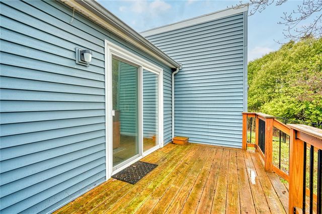 26 Hanningfield Cir Circle, Perinton, NY 14450