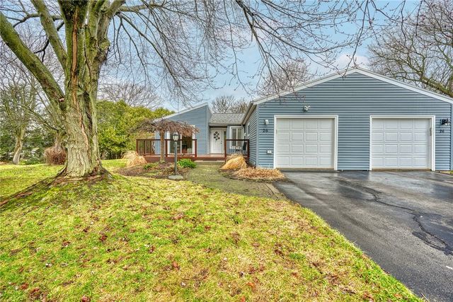 26 Hanningfield Cir Circle, Perinton, NY 14450