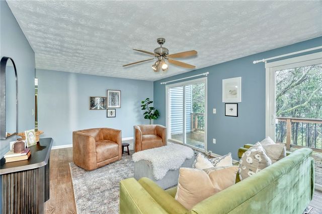 26 Hanningfield Cir Circle, Perinton, NY 14450