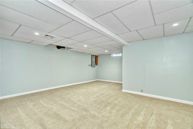 26 Hanningfield Cir Circle, Perinton, NY 14450