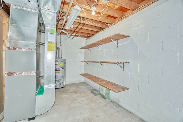 26 Hanningfield Cir Circle, Perinton, NY 14450