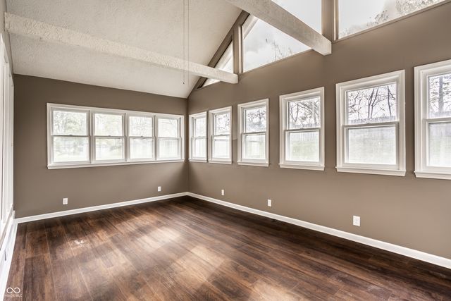 51 Glasgow Lane, Noblesville, IN 46060