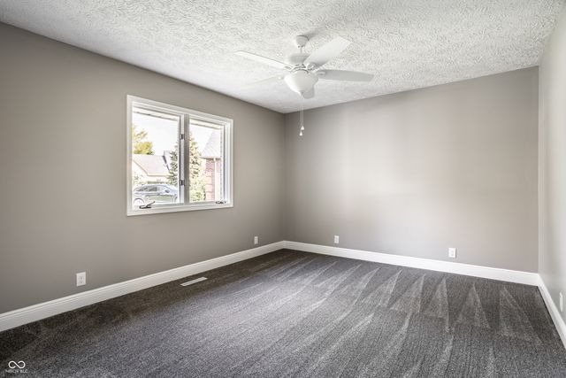 51 Glasgow Lane, Noblesville, IN 46060