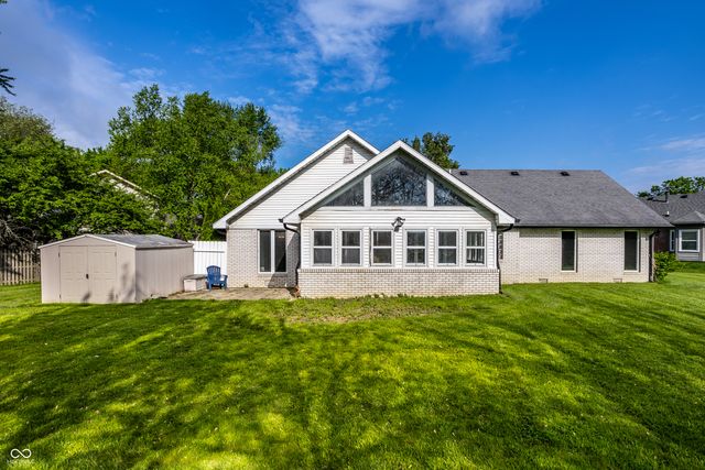 51 Glasgow Lane, Noblesville, IN 46060