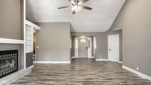 51 Glasgow Lane, Noblesville, IN 46060