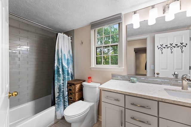 6500 Charter Oaks Circle, Columbus, GA 31909