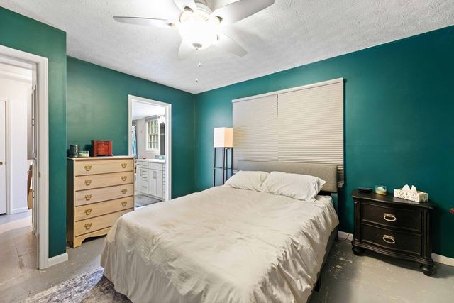 6500 Charter Oaks Circle, Columbus, GA 31909