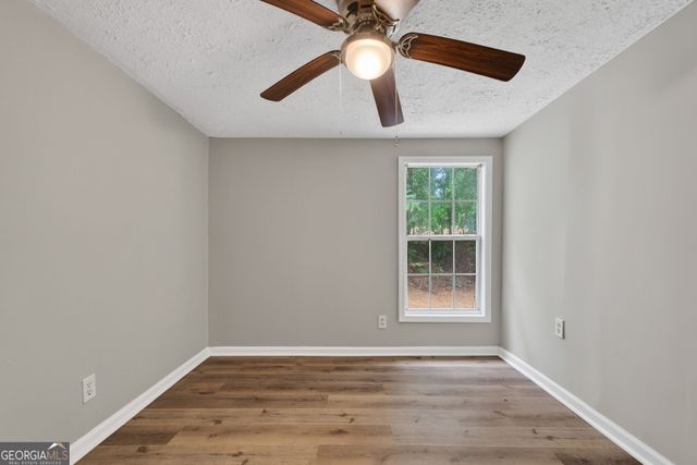 1050 Morgan Dairy Road, Milner, GA 30257