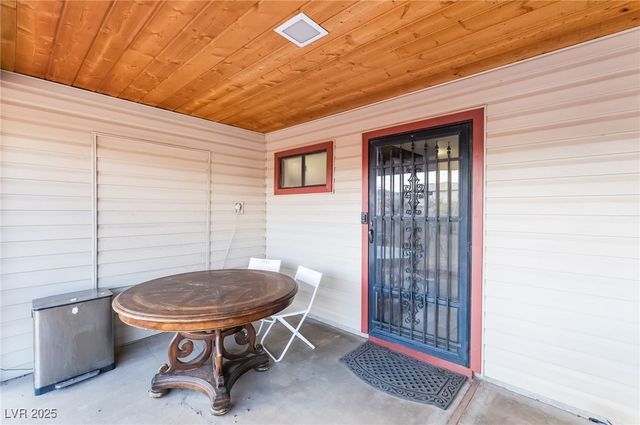 121 East Rancho Drive, Henderson, NV 89015