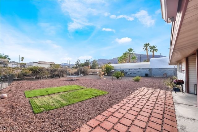 121 East Rancho Drive, Henderson, NV 89015