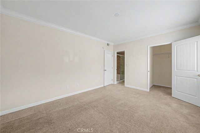 18862 Vista Del Canon G, Newhall, CA 91321