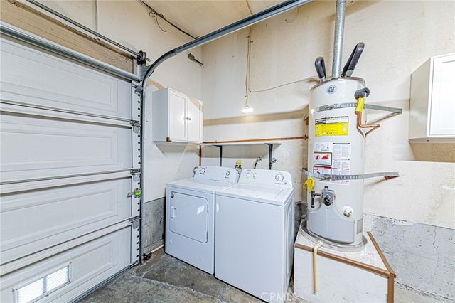 18862 Vista Del Canon G, Newhall, CA 91321