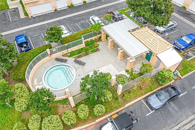 18862 Vista Del Canon G, Newhall, CA 91321