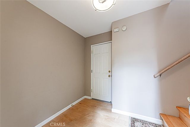 18862 Vista Del Canon G, Newhall, CA 91321
