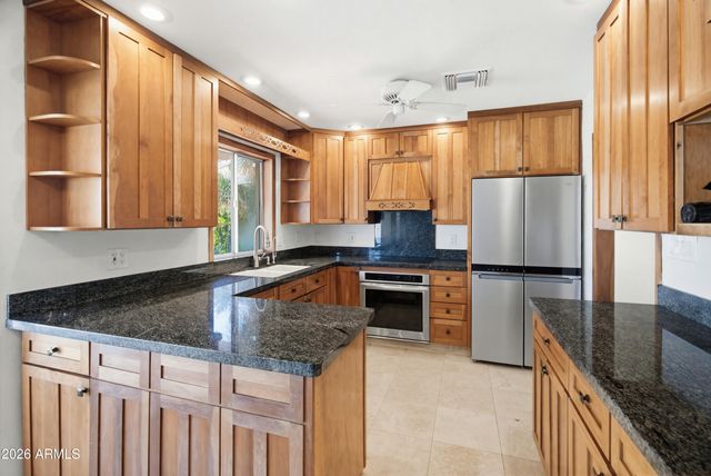 6503 S BONARDEN Lane, Tempe, AZ 85283