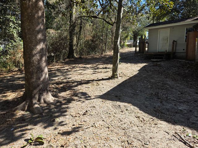 502 W Beech Avenue A B C, Crestview, FL 32536