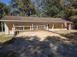 502 W Beech Avenue A B C, Crestview, FL 32536