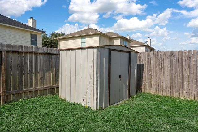 21015 Hidden Bridle Court, Houston, TX 77073