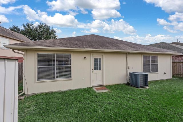 21015 Hidden Bridle Court, Houston, TX 77073