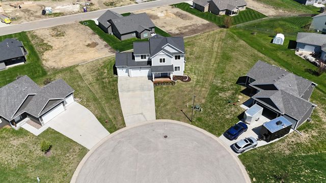 577 Keefe Court NW, Eyota, MN 55934