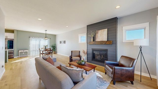 577 Keefe Court NW, Eyota, MN 55934