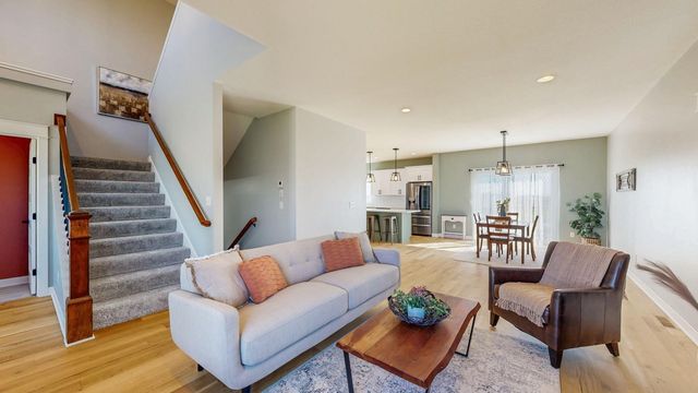 577 Keefe Court NW, Eyota, MN 55934