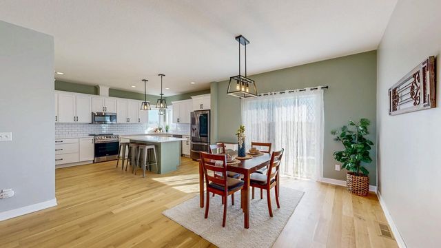 577 Keefe Court NW, Eyota, MN 55934