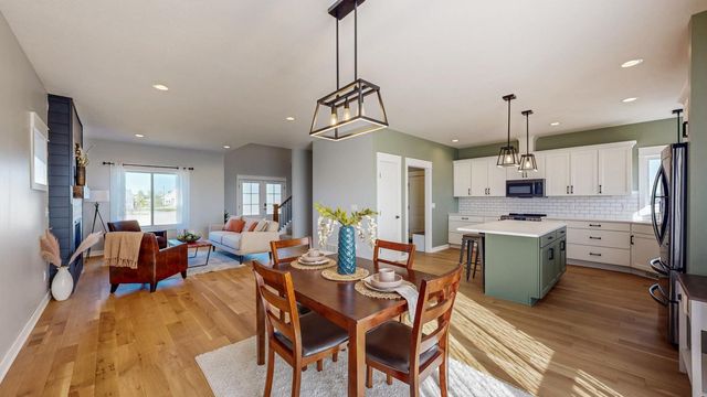 577 Keefe Court NW, Eyota, MN 55934