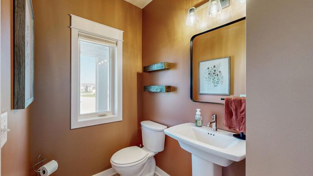 577 Keefe Court NW, Eyota, MN 55934