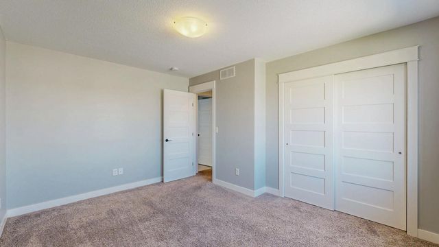 577 Keefe Court NW, Eyota, MN 55934