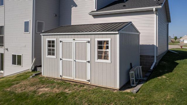 577 Keefe Court NW, Eyota, MN 55934